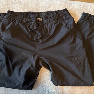 Eddie Bauer Women's Black fleece lined Joggers